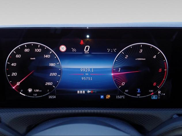 Mercedes-Benz CLA - C/X 118 Shooting Brake 200 d AMG Line Premium Plus auto - Foto 8