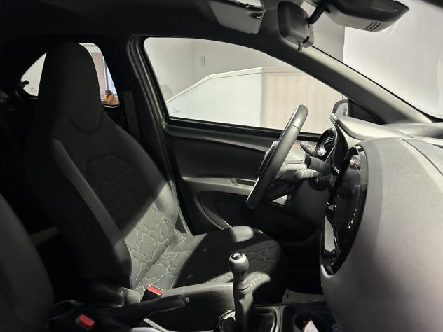 Toyota Aygo X 1.0 VVT-i 72 CV 5 porte Lounge - Foto 7