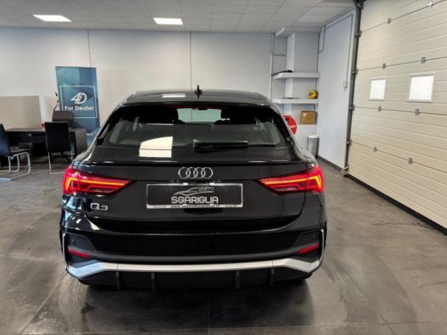 AUDI Q3 SPB Sportback S Line S tronic 35 TDI rif. 23830931 - Foto 5