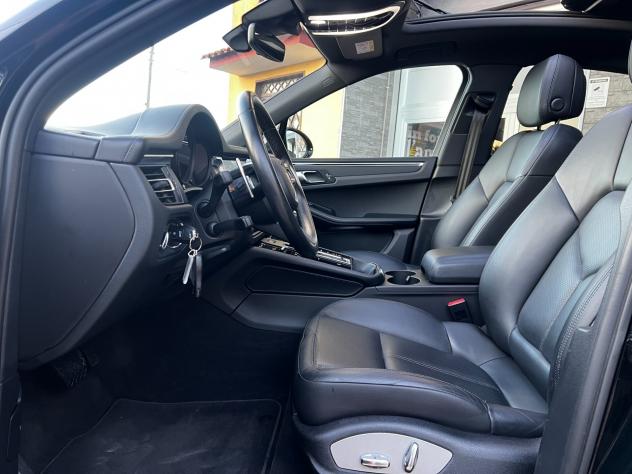 Porsche Macan 2.0 265- TOTAL BLACK-TETTO-2022 - Foto 9
