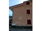 1934/CASTELLO Casa indipendente su tre livelli di mq 150 più mq 100 di depo &hellip;