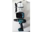 Makita HP457D 18V incluso caricabatteria DC18WA e 2 batterie 1.5Ah BL1815G.