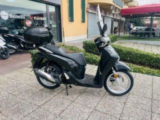 HONDA SH 150 TUTTO INCLUSO ANCHE PASSAGGIO! rif. 23989816