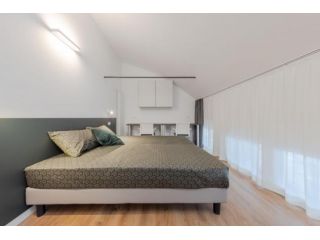 Spazio privato + aree comuni [TN_MLV19-C_D203/S]