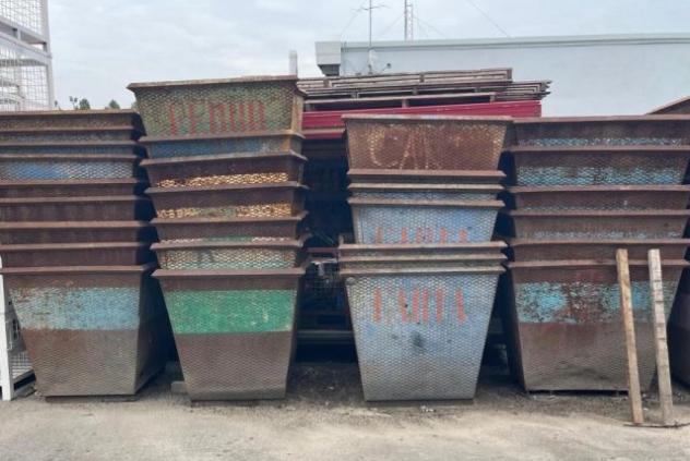 VASCHETTA USATA IN FERRO CON FODERI PER MULETTO rif. 23904719