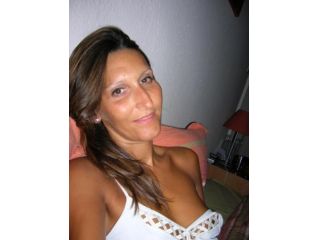 Amore e incontri Brindisi - Shhhhss: Divorziata cerca amizia in Brindisi
