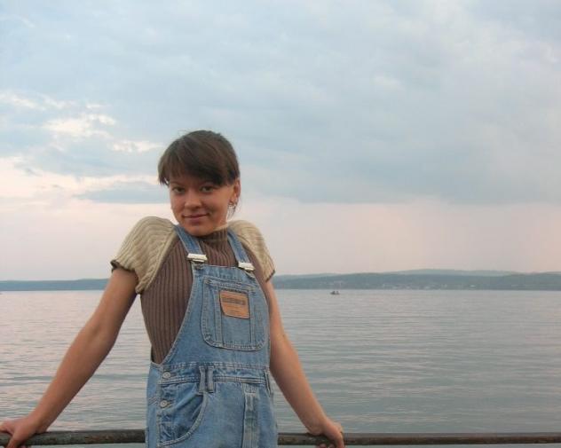 Donna di Pordenone, 33 anni. Fisico Delicato Tel: