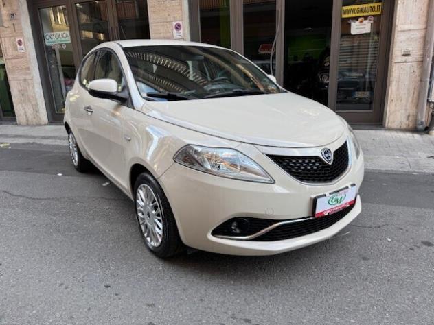 Lancia Ypsilon 1.3 MJT 16V 95 CV 5 porte - Euro 6 - Foto 7