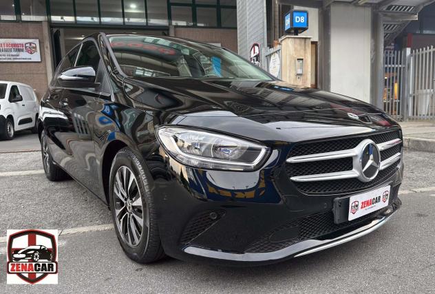 Mercedes-benz B 180 d Automatica Business Unico Proprietario solo 18.000 km come nuova - Foto 2