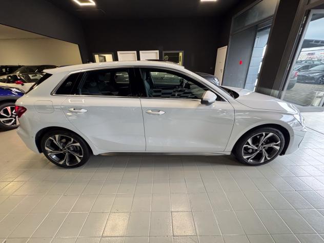AUDI A3 4ª serie A3 SPB 35 TFSI S tronic S line edition - Foto 8