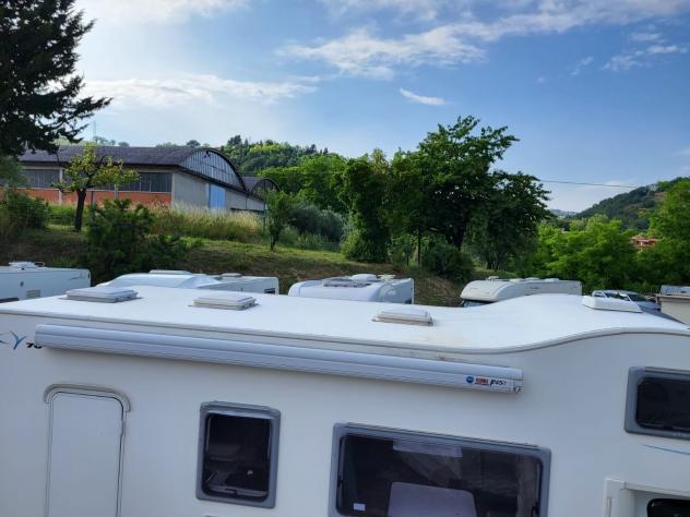 CAMPER BLUCAMP FORD MANSARDATO 7 POSTI DOPPIA DINETTE GENERALI CAMPER - Foto 5