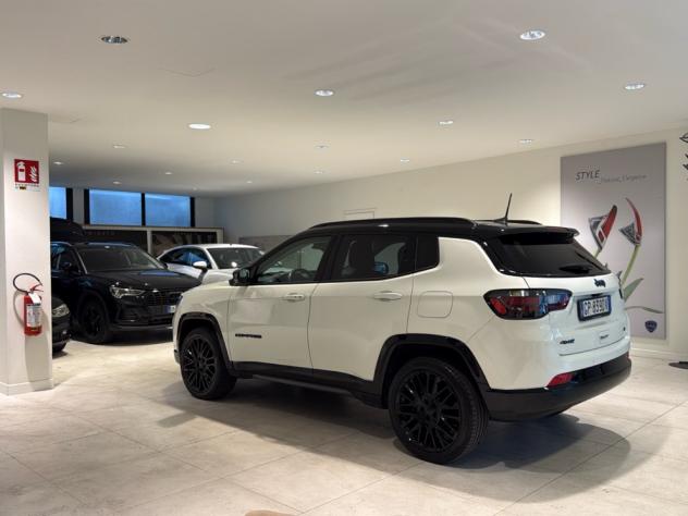 Jeep Compass 1.3 Turbo T4 240cv PHEV AT6 4xe S Pelle Navi 19” - Foto 6