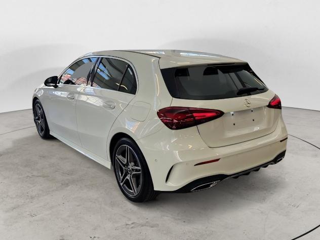 Mercedes-Benz Classe A A 200 AMG Line mild hybrid iva esposta - Foto 6