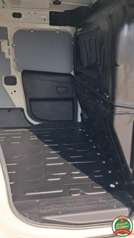 FIAT Doblo Doblò 1400 N.Power Cargo Maxi SX rif. 22993493 - Foto 8