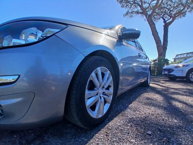 Peugeot 308 BlueHDi 130 S&S EAT8 SW Allure Pack - Foto 9