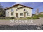 Casa indipendente di 209 m² con 5 locali e box auto doppio in vendita a Lav &hellip;