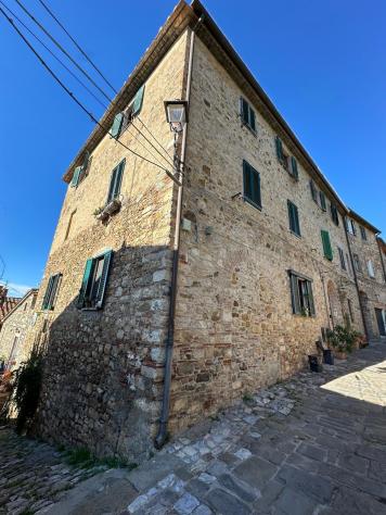 Appartamento in vendita a Suvereto 95 mq Rif: 1352819