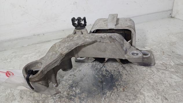 SUPPORTO MOTORE DACIA Duster Serie 112104991R H4M730 benzina 1598 (1724) - Foto 2