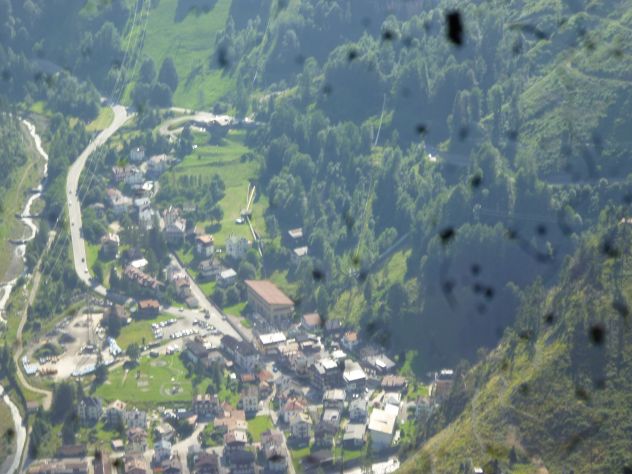 Lotto edificabile con porgetto approvato per 5 appartamenti - Foto 2
