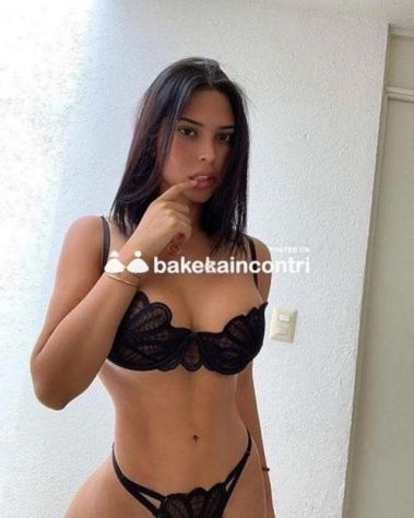 RAPALLO - PAOLA — Appena arrivata bella mora caldissima faccio il sesso con passione completissima ambiente tranquillo - Foto 3 Tel:3510582103