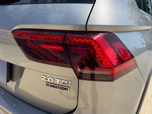 VOLKSWAGEN Tiguan 2.0 TDI 4MOTION R-LINE GARANZIA rif. 24039280 - Foto 8