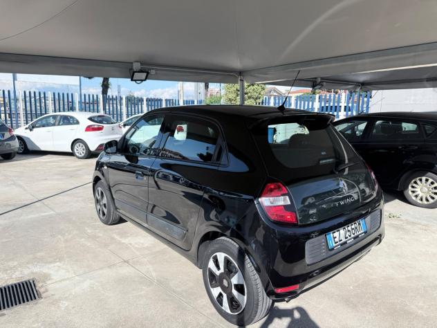 Renault Twingo 1.0 SCe Live - Foto 6