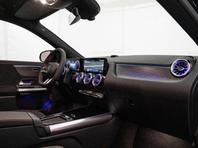 Mercedes-Benz GLA 180 AMG Line Extra - Foto 10
