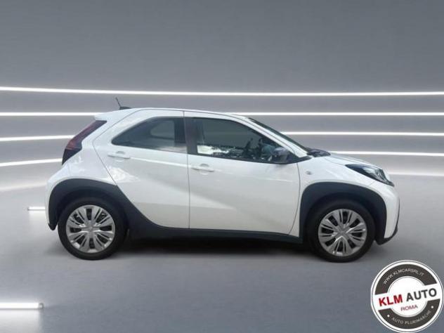 TOYOTA Aygo X 1.0 VVT-i 72 CV 5 porte Active rif. 24185768 - Foto 4
