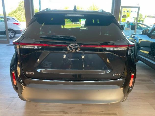 TOYOTA Yaris Cross 1.5 Hybrid 130 CV 5p. E-CVT Trend rif. 23129696 - Foto 5