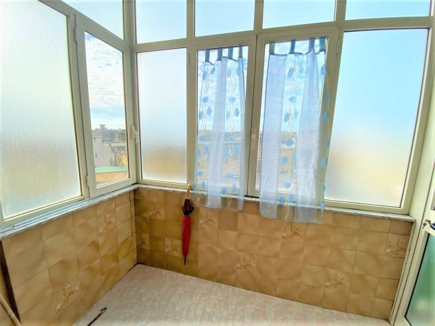 APPARTAMENTO IN PIENO CENTRO - VIA GIARDINI - MONDRAGONE - Rif. V2857 - Foto 3