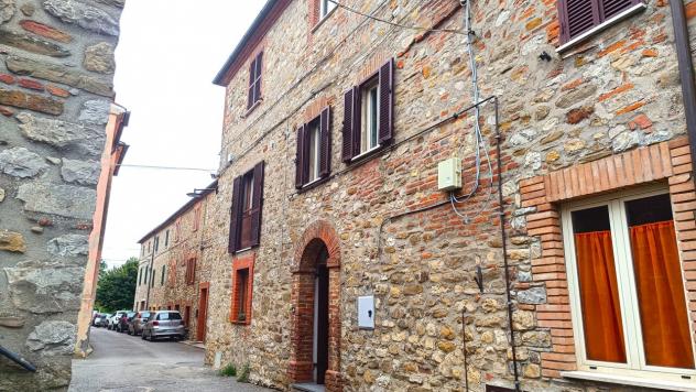 Pentalocale in vendita a Parrano