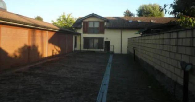 Immobile in asta di 247 m² con più di 5 locali e box auto in vendita a San Colombano al Lambro - Foto 8