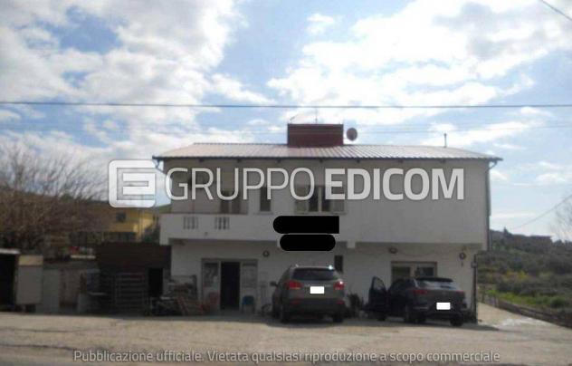 Laboratori per arti e mestieri in vendita a Simeri Crichi - Rif. 4552142