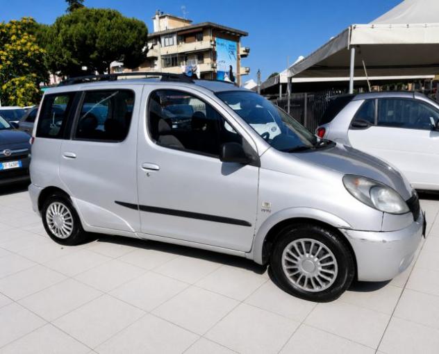 TOYOTA Yaris Verso 1.3i 16V Ok Neopatentati rif. 23983008 - Foto 5