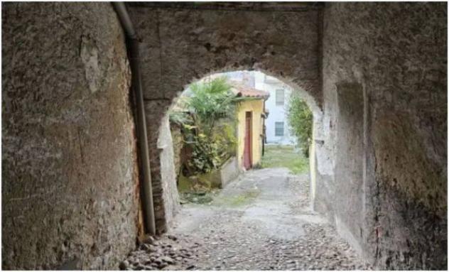 Immobile in asta di 77 m², box auto in vendita a Azzio - Foto 17