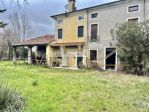 Villa/Casale  indipendente con Terreni