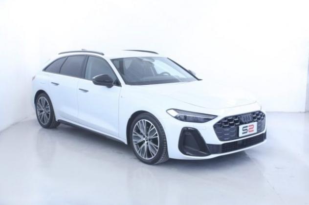 AUDI A5 Avant TFSI S tronic S Line edition black plus rif. 22303699 - Foto 3