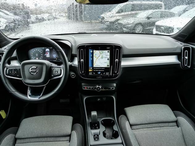 Volvo XC40 T2 automatico Core 2WD - Foto 5