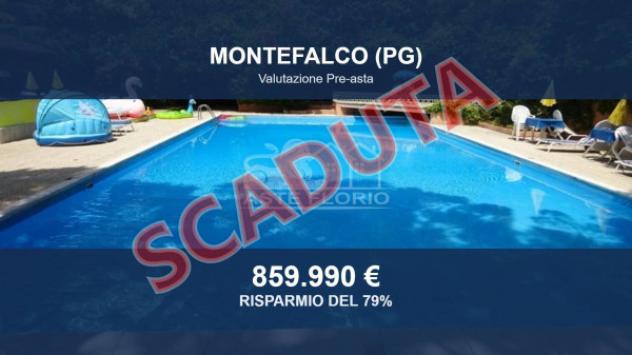Immobile in asta di 4022 m² con più di 5 locali in vendita a Montefalco