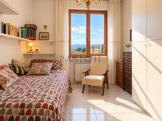Appartamento areoso con garage - zona residenziale - Foto 12