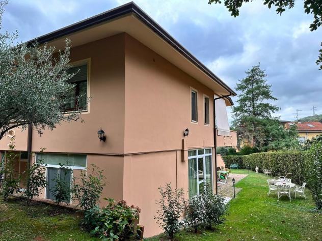 Villetta bifamiliare in vendita a Massarosa 140 mq Rif: 1450543