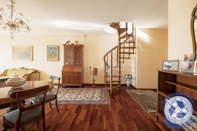 ATTICO CON TERRAZZO - Foto 4