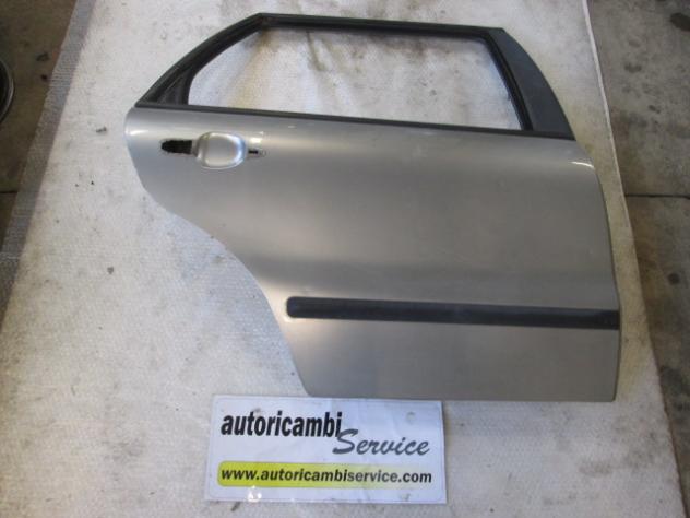 46796419 PORTA POSTERIORE DESTRA LEGGERMENTE STRISCIATA FIAT MAREA WEEKEND SW 1.9 D 81KW 5M 5P (2002) RICAMBIO USATO