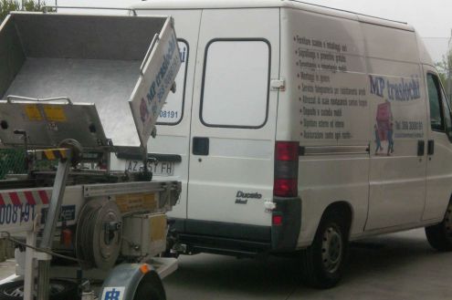 ESEGUO TRASLOCHI DA MILANO/VENETO - Foto 2