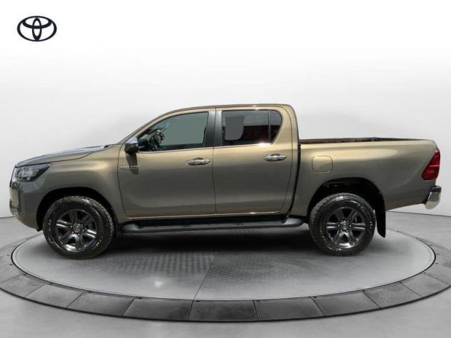 Toyota Hilux 4ª serie 2.8 D-4D A/T 4WD 48V 4 porte Double Cab Lounge