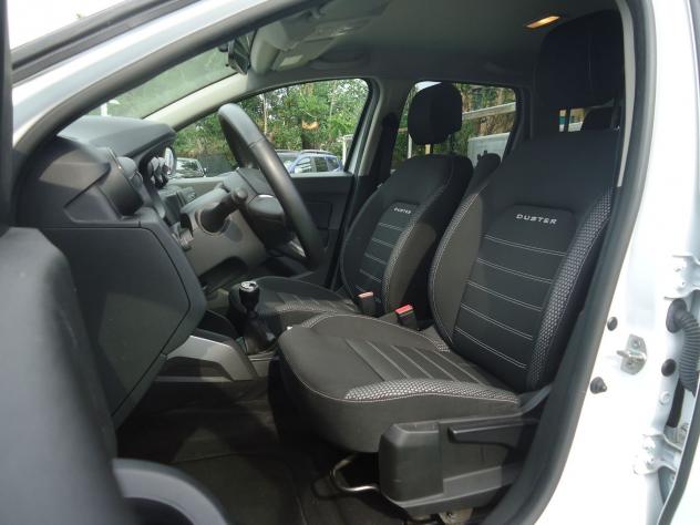 Dacia Duster 1.5 dCi 115cv 4x2 Prestige - Foto 8