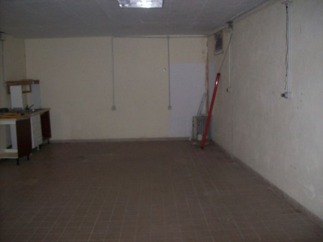 TORREVECCHIA CENTRO COMMERCIALE IL FONTANILE - Foto 3