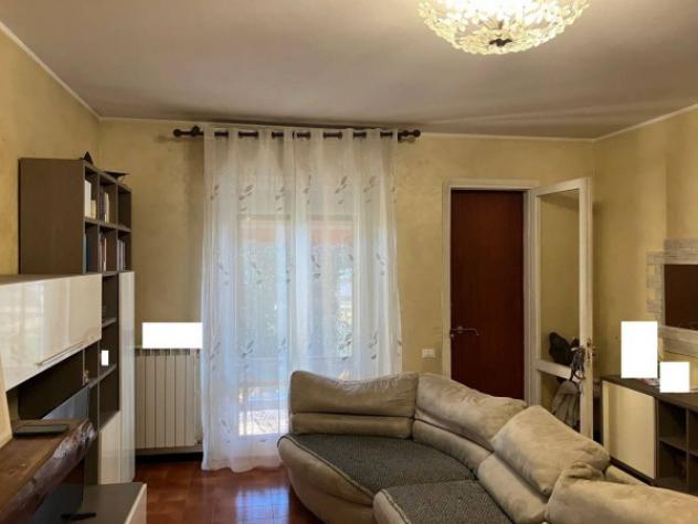 Immobile in asta di 126 m² con più di 5 locali e box auto in vendita a Burago di Molgora - Foto 7