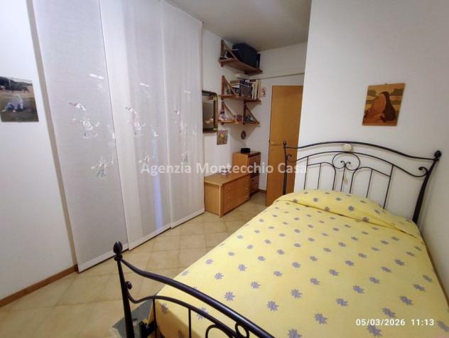 AMPIO APPARTAMENTO CON MANSARDA, INGRESSO INDIPENDENTE - Foto 11