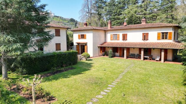 Villa in vendita a Lucca